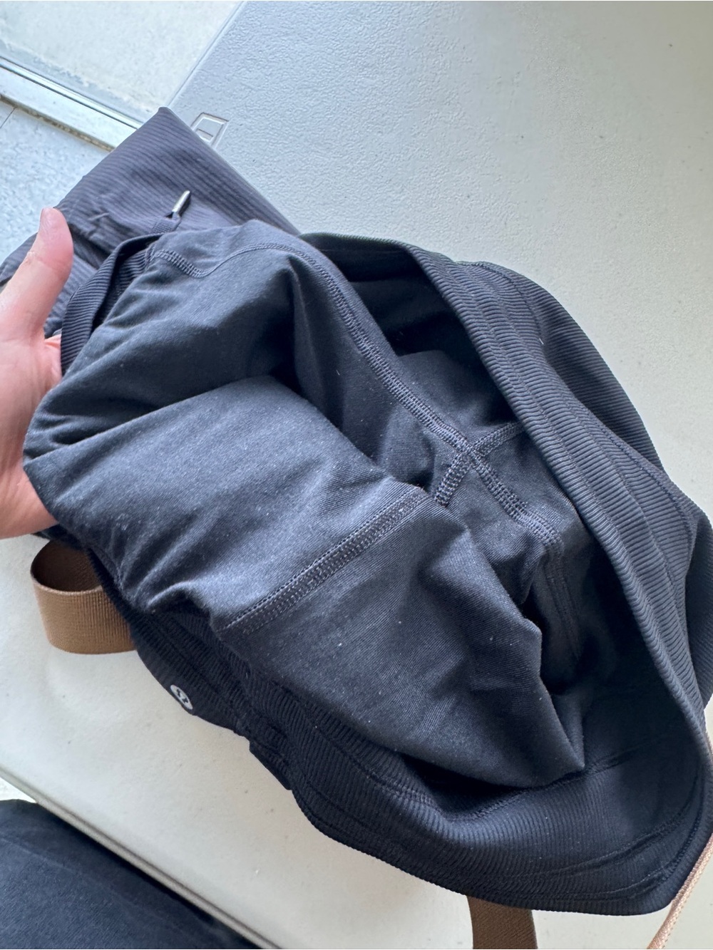 Lululemon Fully Lined Dance Studio Ruched Jogger Pants Size 8 Athleisure Gym - Picture 14 of 16